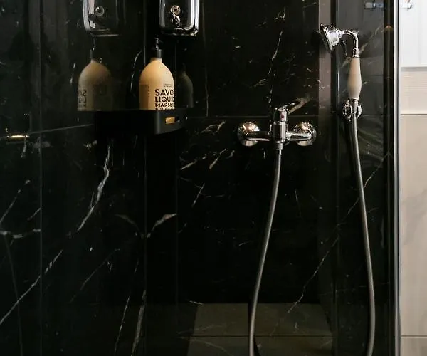 Ws Tour Eiffel - Laos