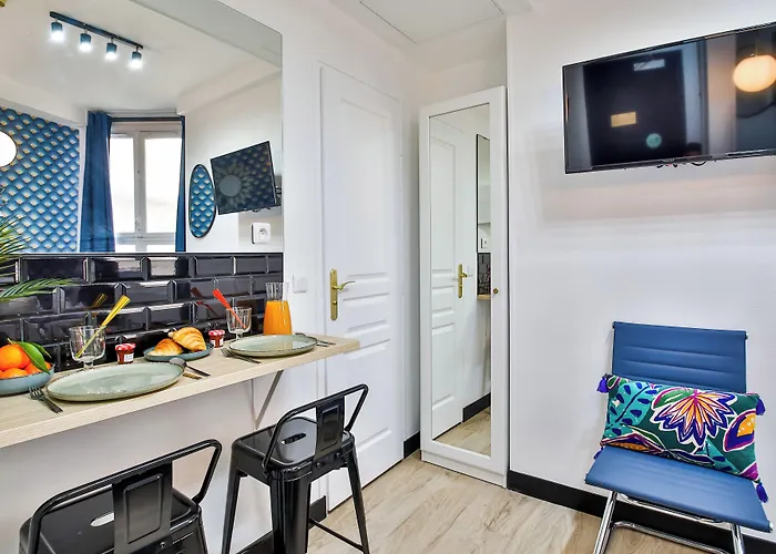 Ws Tour Eiffel - Laos Paris