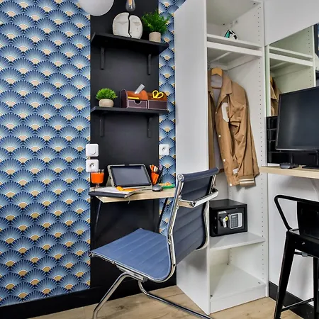 Ws Tour Eiffel - Laos 아파트 *