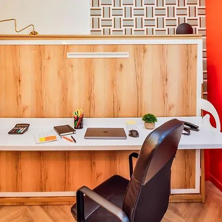 Ws Tour Eiffel - Laos *