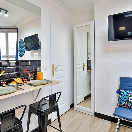 Ws Tour Eiffel - Laos Parigi