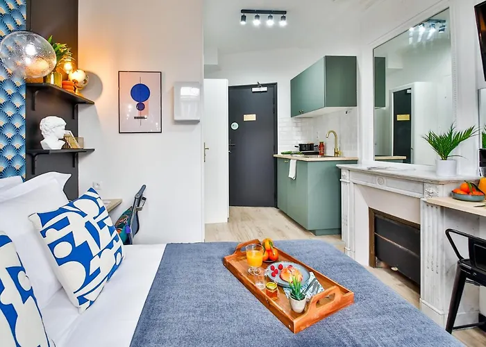 Ws Tour Eiffel - Laos *