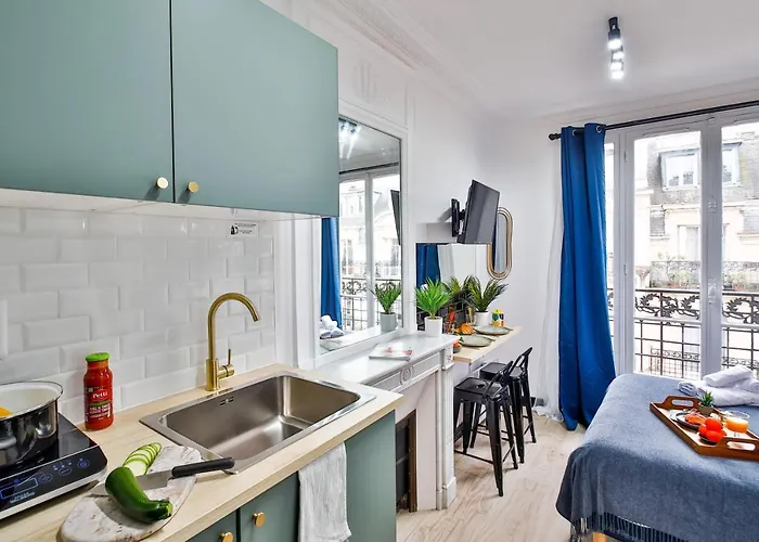 Ws Tour Eiffel - Laos *