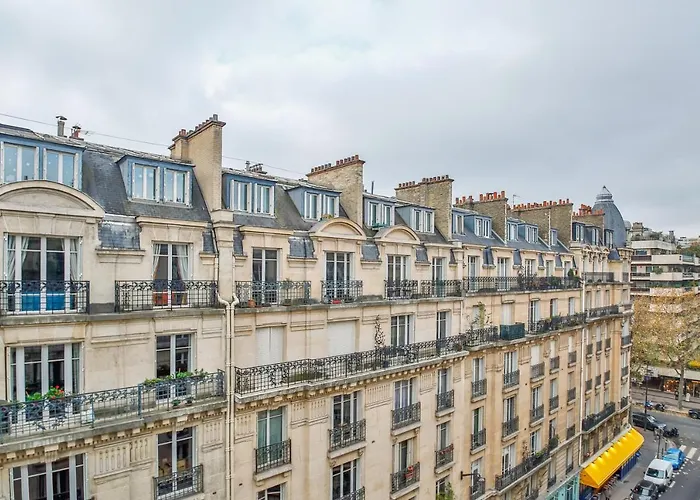 Ws Tour Eiffel - Laos