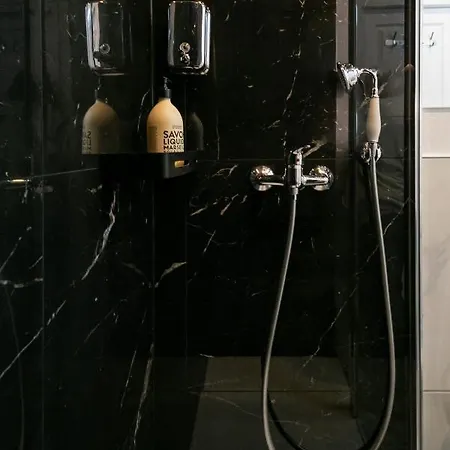 Ws Tour Eiffel - Laos