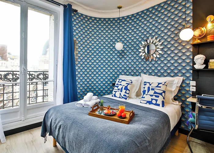 Ws Tour Eiffel - Laos Paris